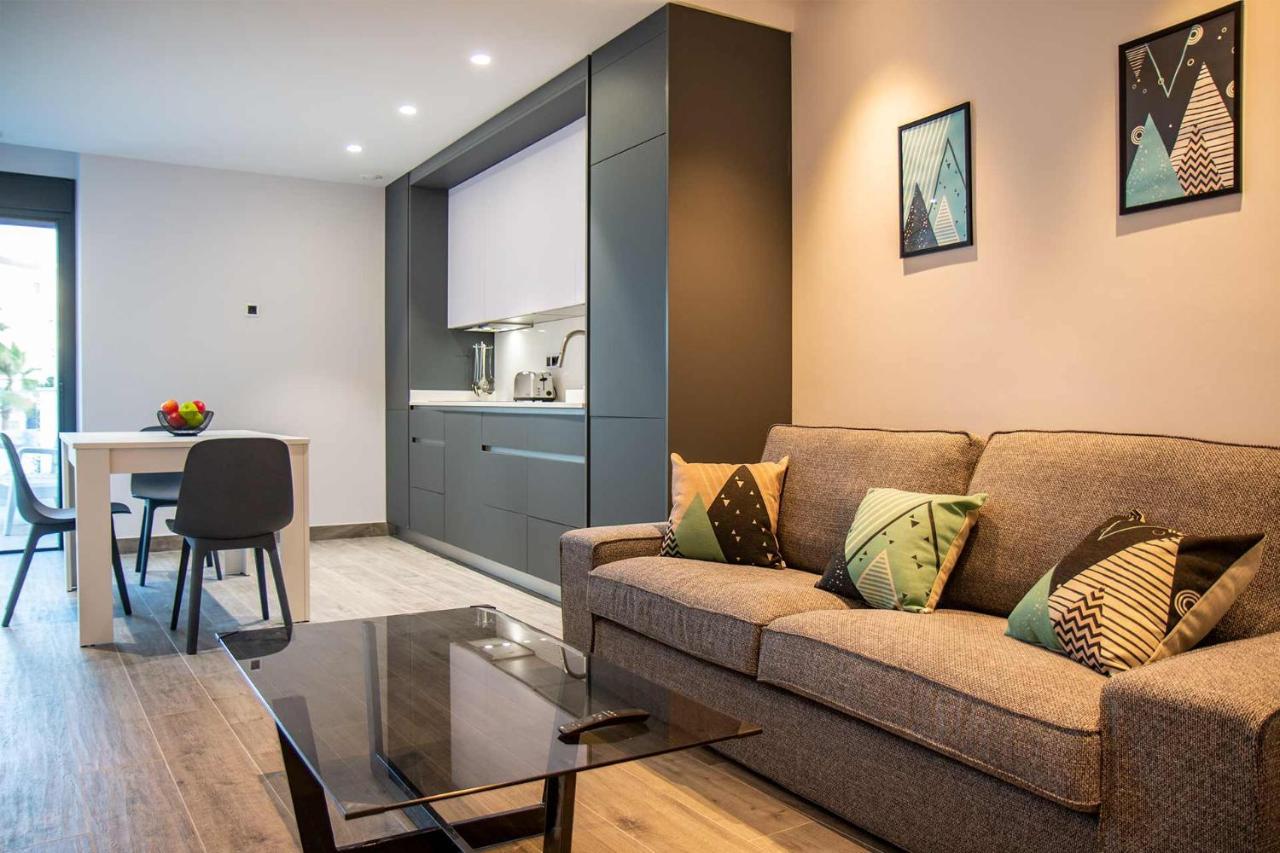 Apartamentos Vacacional En Plaza De Espana Нерха Экстерьер фото