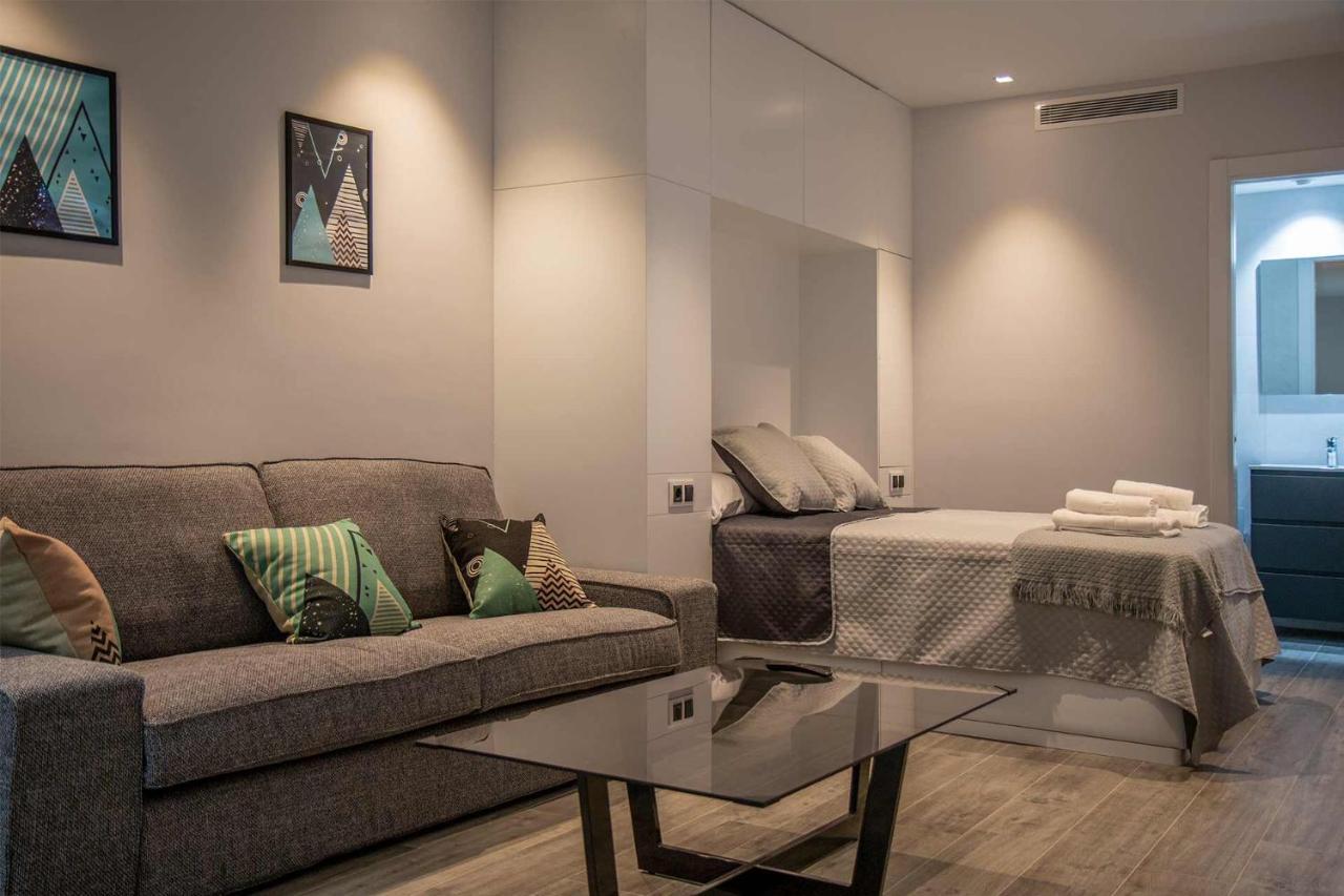 Apartamentos Vacacional En Plaza De Espana Нерха Экстерьер фото