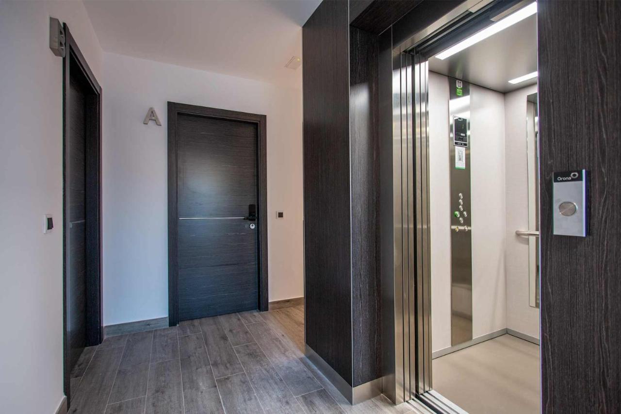 Apartamentos Vacacional En Plaza De Espana Нерха Экстерьер фото