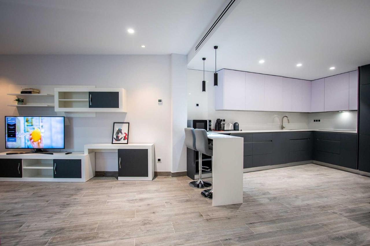 Apartamentos Vacacional En Plaza De Espana Нерха Экстерьер фото