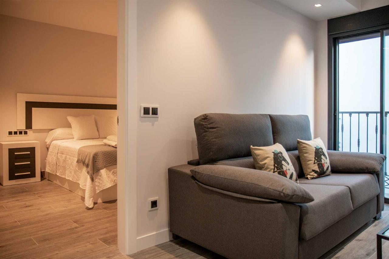 Apartamentos Vacacional En Plaza De Espana Нерха Экстерьер фото